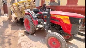 जानलेवा साबित हो सकते है गढ्ढे,फिर टला हादसा