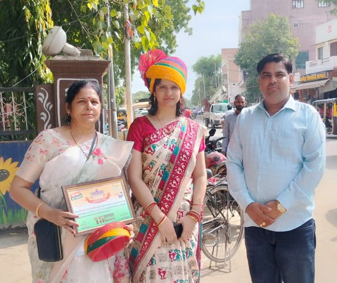 नगर निगम ने किया स्वर्णकार अध्यक्ष लांबा का सम्मान